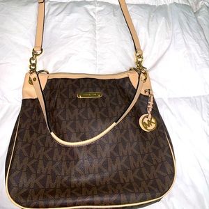 Michael Kors crossbody or shoulder bag